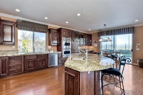 12100 Travertine Ct, Poway, CA 92064 photo 9