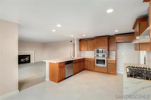 2322 Kimberly Ct, Carlsbad, CA 92008 photo 7