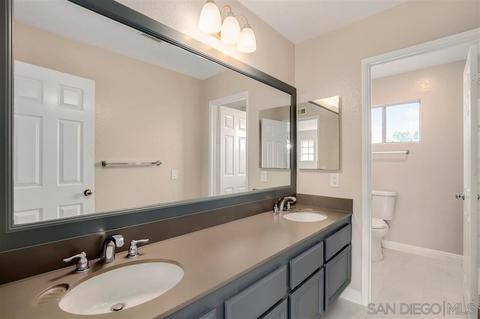 2322 Kimberly Ct, Carlsbad, CA 92008 photo 17
