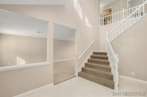 2322 Kimberly Ct, Carlsbad, CA 92008 photo 2