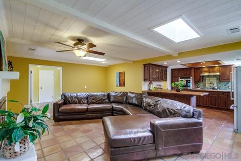 266 Via De Amo, Fallbrook, CA 92028 photo 5