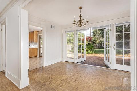 6323 Avenida Cresta, La Jolla, CA 92037 photo 8