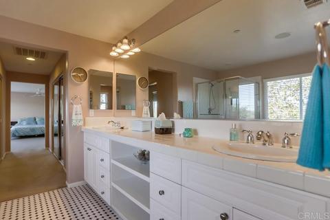 10546 Aspen Gln, Escondido, CA 92026 photo 19