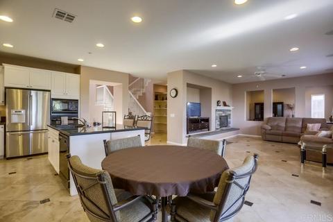 10546 Aspen Gln, Escondido, CA 92026 photo 9