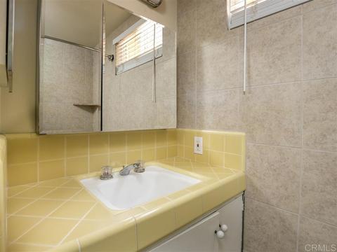 169 Ocean View Dr, Vista, CA 92084 photo 11