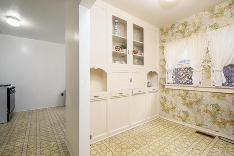 466 E St, Chula Vista, CA 91910 photo 18