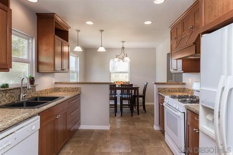 228 E 10th Ave, Escondido, CA 92025 photo 9