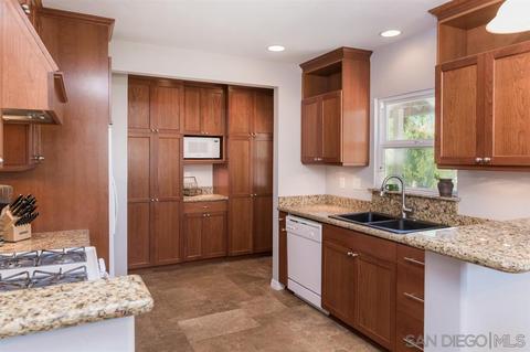228 E 10th Ave, Escondido, CA 92025 photo 8