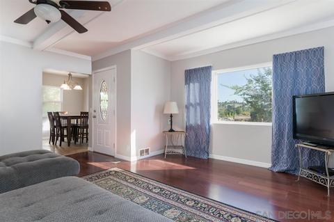 228 E 10th Ave, Escondido, CA 92025 photo 3