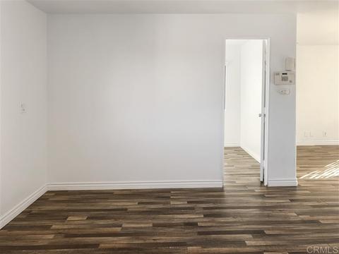 955 Postal Way #18, Vista, CA 92083 photo 3