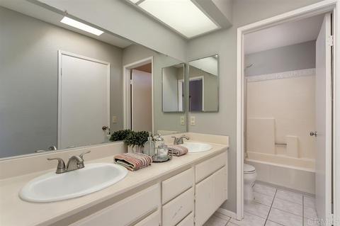 1264 Sagewood Dr, Oceanside, CA 92056 photo 20