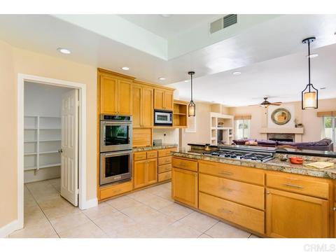 1901 Continental Lne, Escondido, CA 92029 photo 5