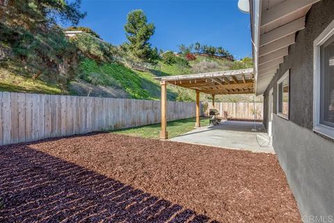 327 Foussat Rd, Oceanside, CA 92054 photo 12