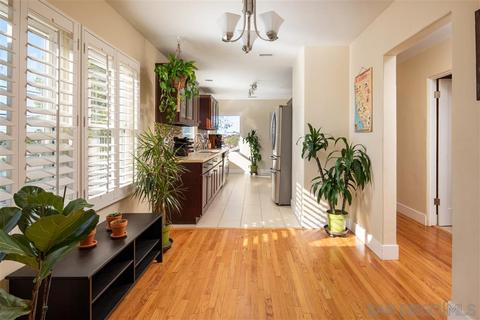 7862 Cinnabar Dr, La Mesa, CA 91941 photo 4