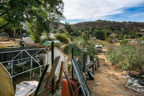 8664 Almond Rd, Lakeside, CA 92040 photo 24