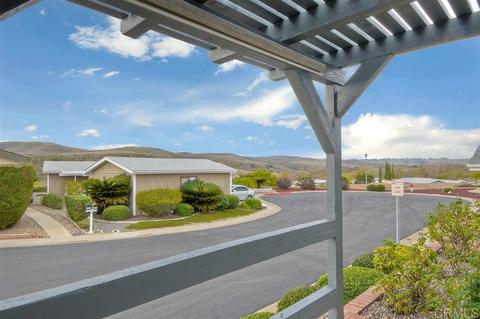 1460 Salem Ct, Oceanside, CA 92057 photo 3