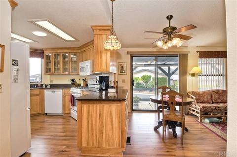 1460 Salem Ct, Oceanside, CA 92057 photo 8