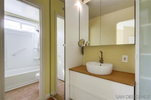 2583 Regent Rd, Carlsbad, CA 92010 photo 20
