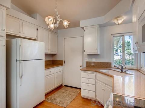 1241 Longfellow Rd, Vista, CA 92081 photo 6