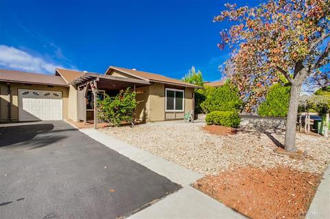 1561 Peacock Blvd, Oceanside, CA 92056 photo 1