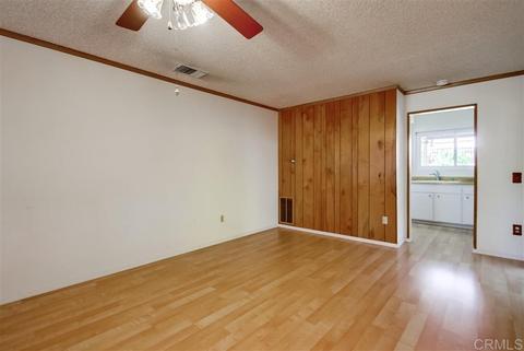 1561 Peacock Blvd, Oceanside, CA 92056 photo 6