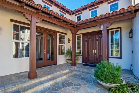 3969 Keri Way, Fallbrook, CA 92028 photo 2