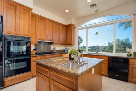 3969 Keri Way, Fallbrook, CA 92028 photo 8