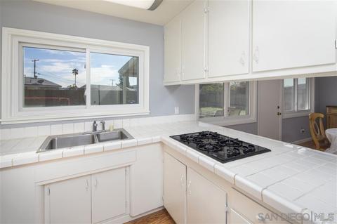 9517 Galston Dr, Santee, CA 92071 photo 11