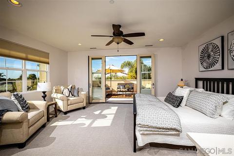 1011 Scarlet Way, Encinitas, CA 92024 photo 2