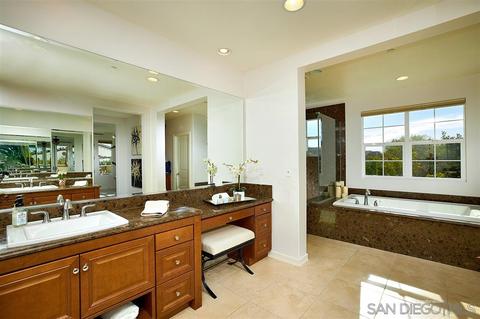 1011 Scarlet Way, Encinitas, CA 92024 photo 15
