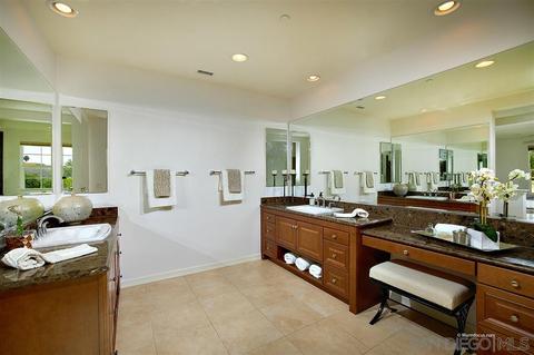 1011 Scarlet Way, Encinitas, CA 92024 photo 14