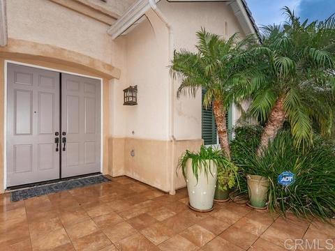 6590 Robinea Dr, Carlsbad, CA 92011 photo 2