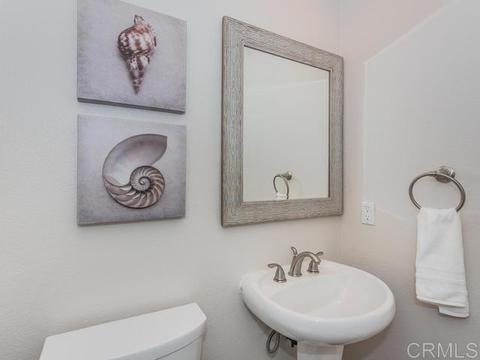 6590 Robinea Dr, Carlsbad, CA 92011 photo 9