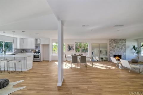 2051 Cima Ct, Carlsbad, CA 92009 photo 8