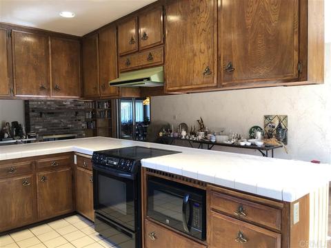 675 Tyrone, El Cajon, CA 92020 photo 14