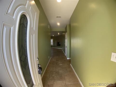 628 Pepper Dr, El Cajon, CA 92021 photo 3