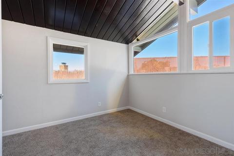 402 Avalon Dr, Vista, CA 92084 photo 13