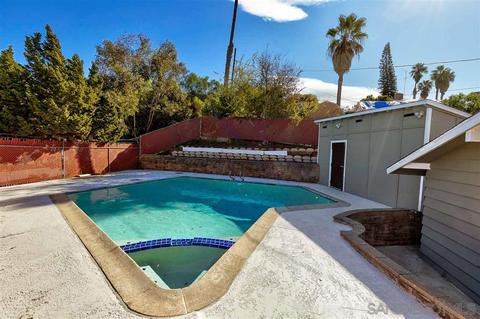 402 Avalon Dr, Vista, CA 92084 photo 23