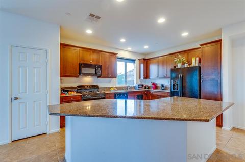 1511 Calabria, Santee, CA 92071 photo 4