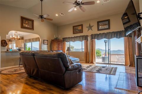 6298 Juergens Vis, Alpine, CA 91901 photo 8