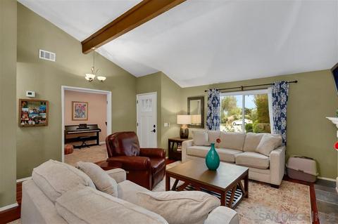 920 Felicidad Dr, Fallbrook, CA 92028 photo 5