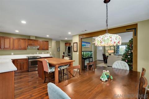 920 Felicidad Dr, Fallbrook, CA 92028 photo 8