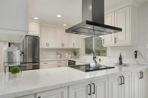 4935 Avila Ave, Carlsbad, CA 92008 photo 8