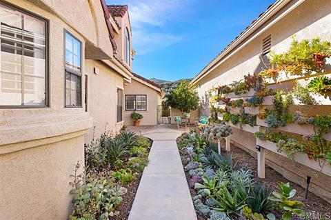 2286 Vista Valley Ln, Vista, CA 92084 photo 9