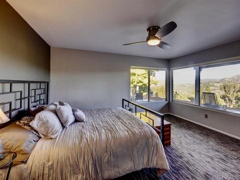 1351 Knoll Park Ln, Fallbrook, CA 92028 photo 9