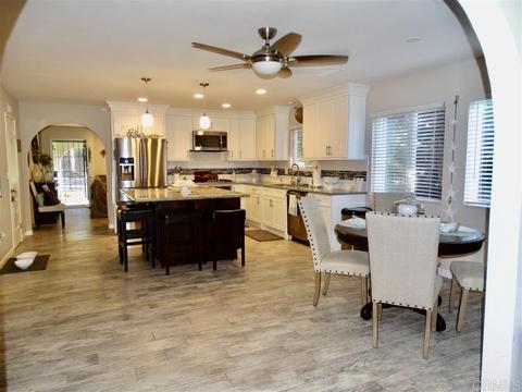 2392 Appian Rd, Carlsbad, CA 92010 photo 5