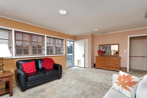 743 Copper Dr, Vista, CA 92083 photo 9