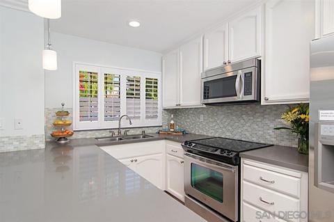 554 E Ave, Coronado, CA 92118 photo 12