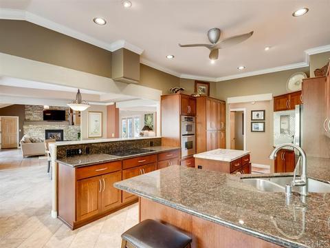 1044 Vista Valle Camino, Fallbrook, CA 92028 photo 17