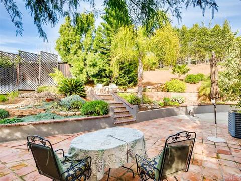 1044 Vista Valle Camino, Fallbrook, CA 92028 photo 23